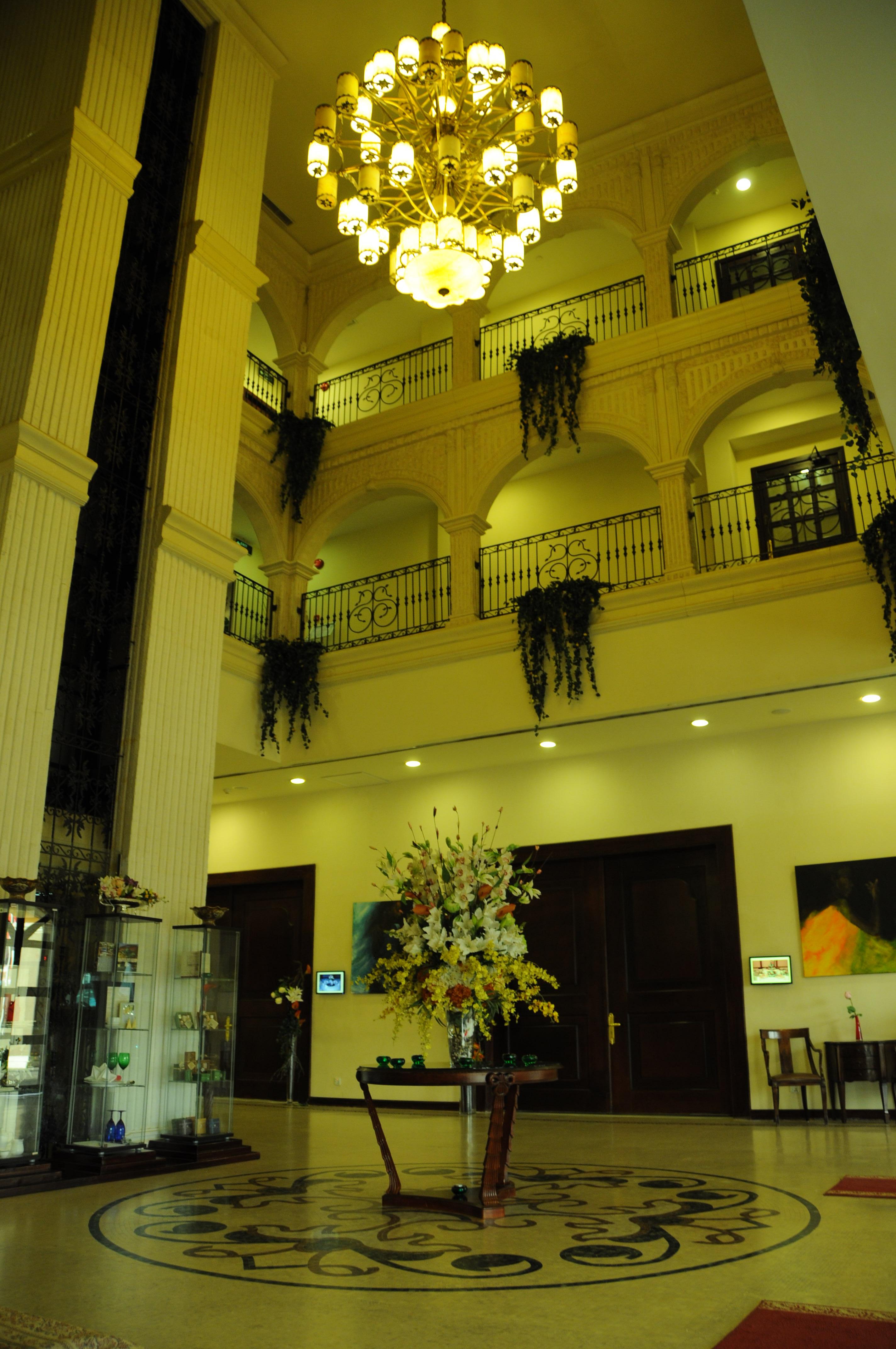The Convention Center & Royal Suites Hotel Kuwait City Exterior photo